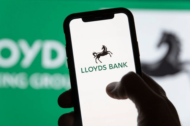 Lloyds Bank Mobile Banking - How to Download